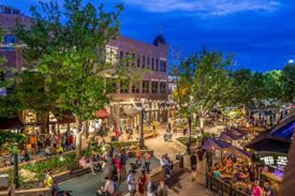 Spazieren Sie zum Campus oder zu Restaurants in der Altstadt! in Fort Collins, Larimer County
