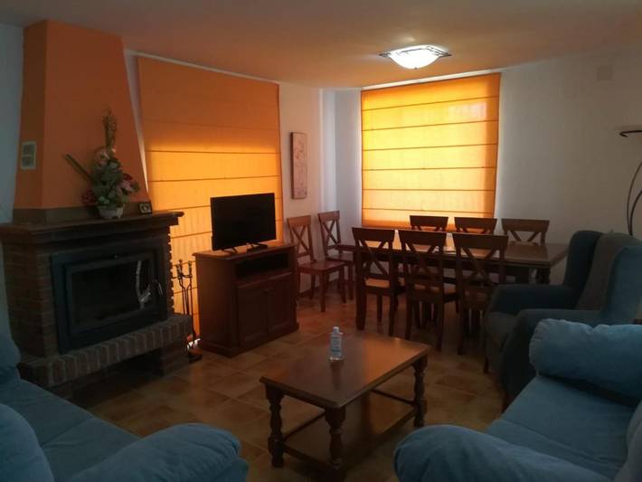Casa rural para 11 personas, con Terraza y Jardín en Santa María de los Caballeros - 4