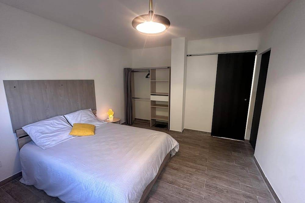 Ganze Wohnung, U Terzu spacious new apartment in Aléria, Corte und Umgebung