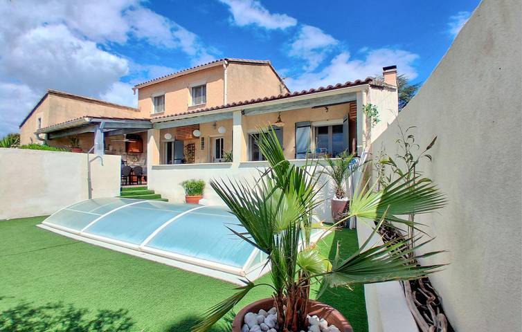 Ferienhaus für 6 Personen, mit Garten und Pool sowie Terrasse - 1
