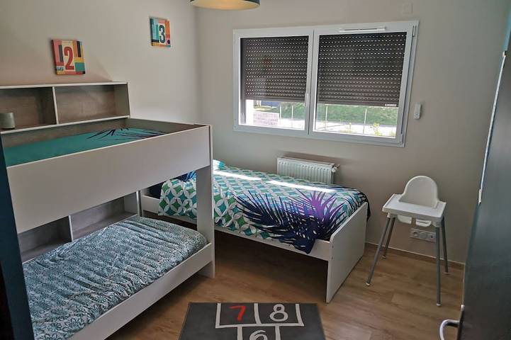 Location de vacances pour 7 personnes, avec jacuzzi et jardin dans Plage des Amiets - 3