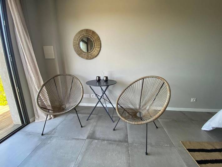 Chambre d’hôte pour 2 personnes, avec piscine et jardin à Lecci - 4