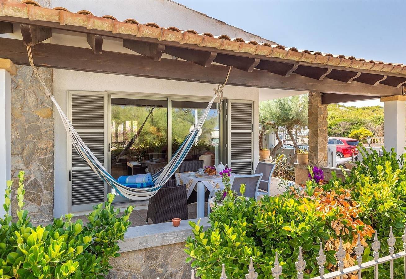 Cottage à 50 m de la plage pour 4 personnes in Playa Son Serra de Marina, Santa Margalida