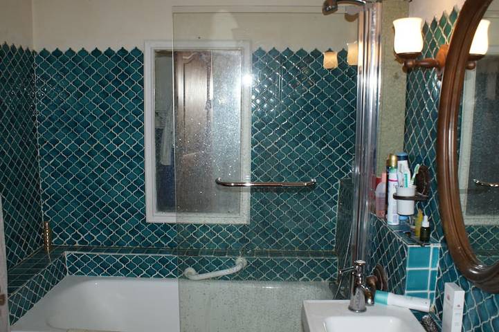 Gîte pour 10 personnes, avec terrasse ainsi que piscine et jacuzzi à Montfort-sur-Argens - 2