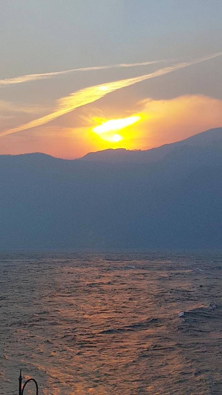 Gîte pour 2 personnes, avec vue sur le lac et jardin ainsi que piscine et vue à Lierna - 4