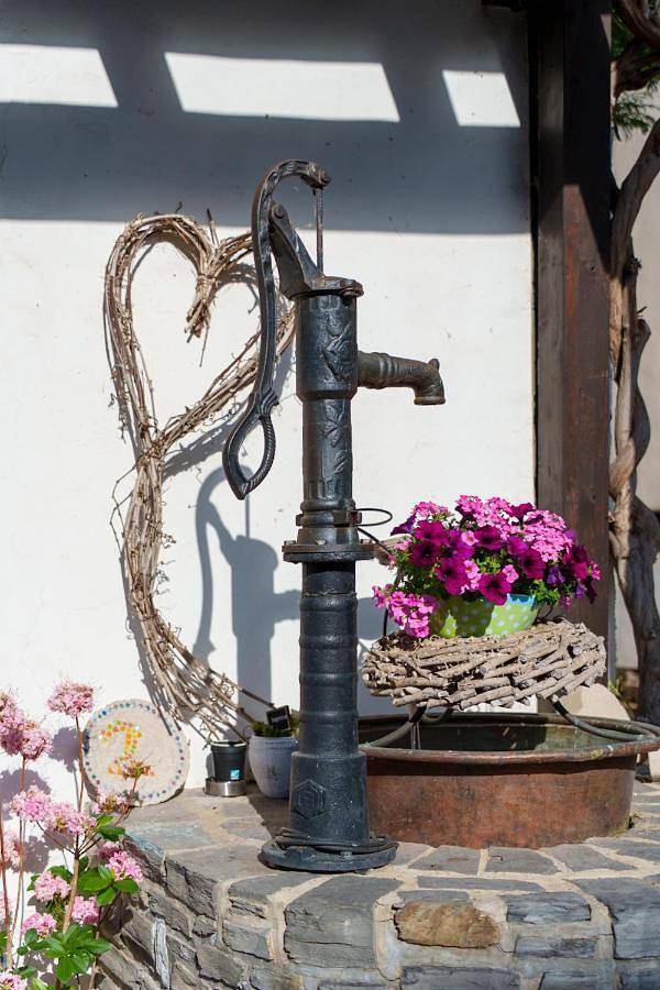 Ferienwohnung für 4 Personen, mit Garten und Ausblick in Wolf - 2