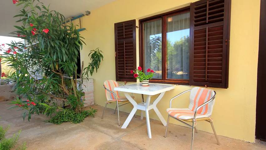 Ferienwohnung für 3 Personen, mit Terrasse