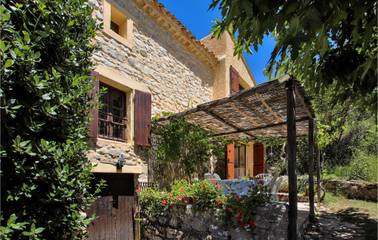 Maison De Vacances pour 6 Personnes dans Curnier, Région de nyons, Photo 1