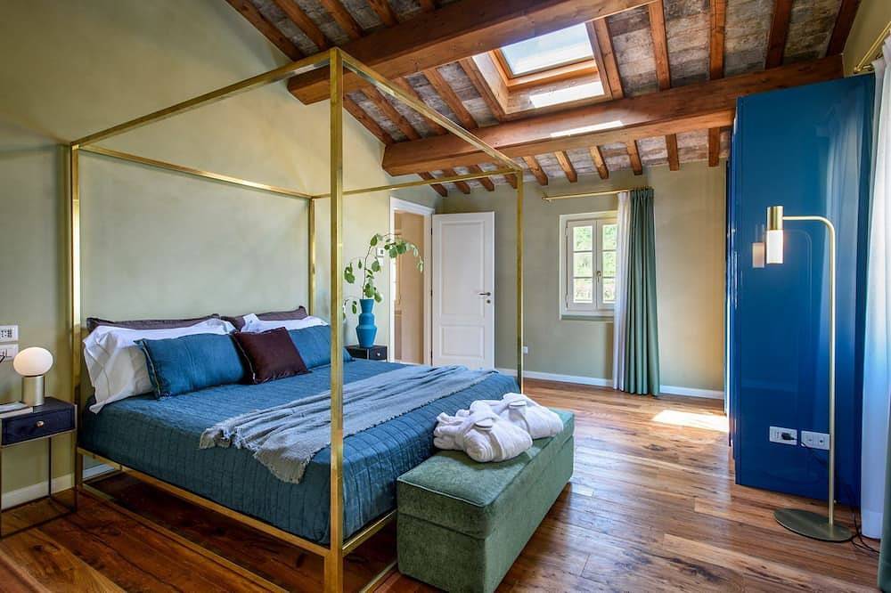 Villa Buggia - Sechs Schlafzimmer Villa, Schläft 12 in Massa e Cozzile, Pistoia Provinz