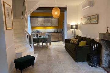 Gîte pour 5 personnes, animaux acceptés à Noyers