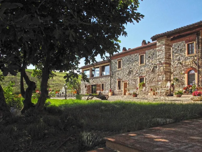 Bed and breakfast per 4 persone, con piscina e panorama nonché giardino, con animali domestici - 1