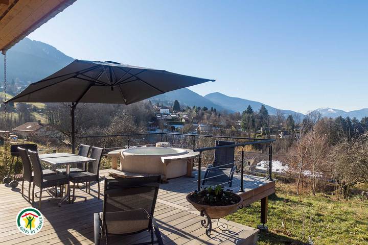 Gîte pour 2 personnes, avec jacuzzi ainsi que sauna et jardin à Saint-Martin-d'Uriage - 3