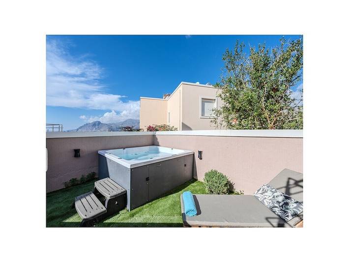 Ferienhaus für 6 Personen, mit Balkon und Whirlpool sowie Garten und Pool in Plakias - 4