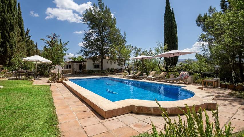 Villa for 8 people, with pool in Ronda