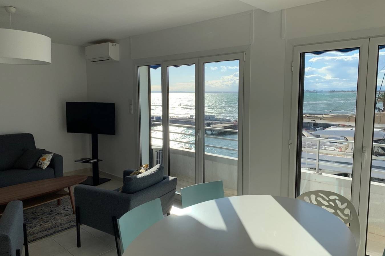 Geheel appartement, Vakantieappartement voor 6 personen met balkon in Port Camargue, Le Grau-du-Roi