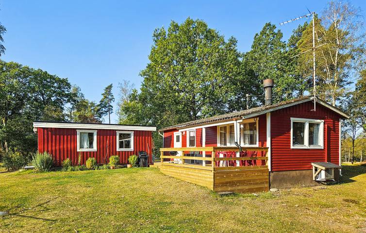 Hus för 6 Personer med trädgård in Osby och omgivningar