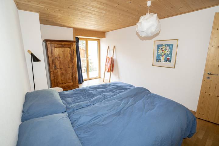 Ganze Ferienwohnung, Ferienwohnung Prà da la Faira - Ferienwohnung von 140m2 in umgebautem und erweiterten Engadiner Stall für max. 6 Personen in Guarda Staziun, Guarda