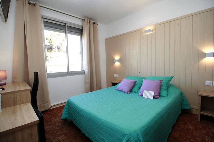 Hôtel pour 3 personnes, avec terrasse