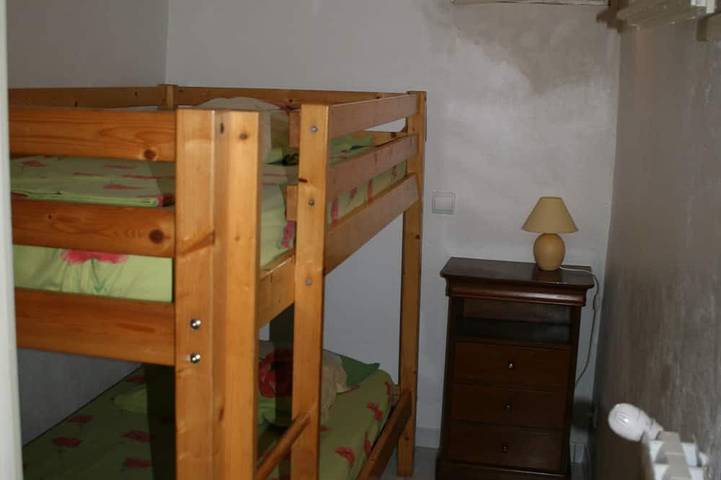 Gîte pour 4 personnes, avec Piscine à Gravières - 2