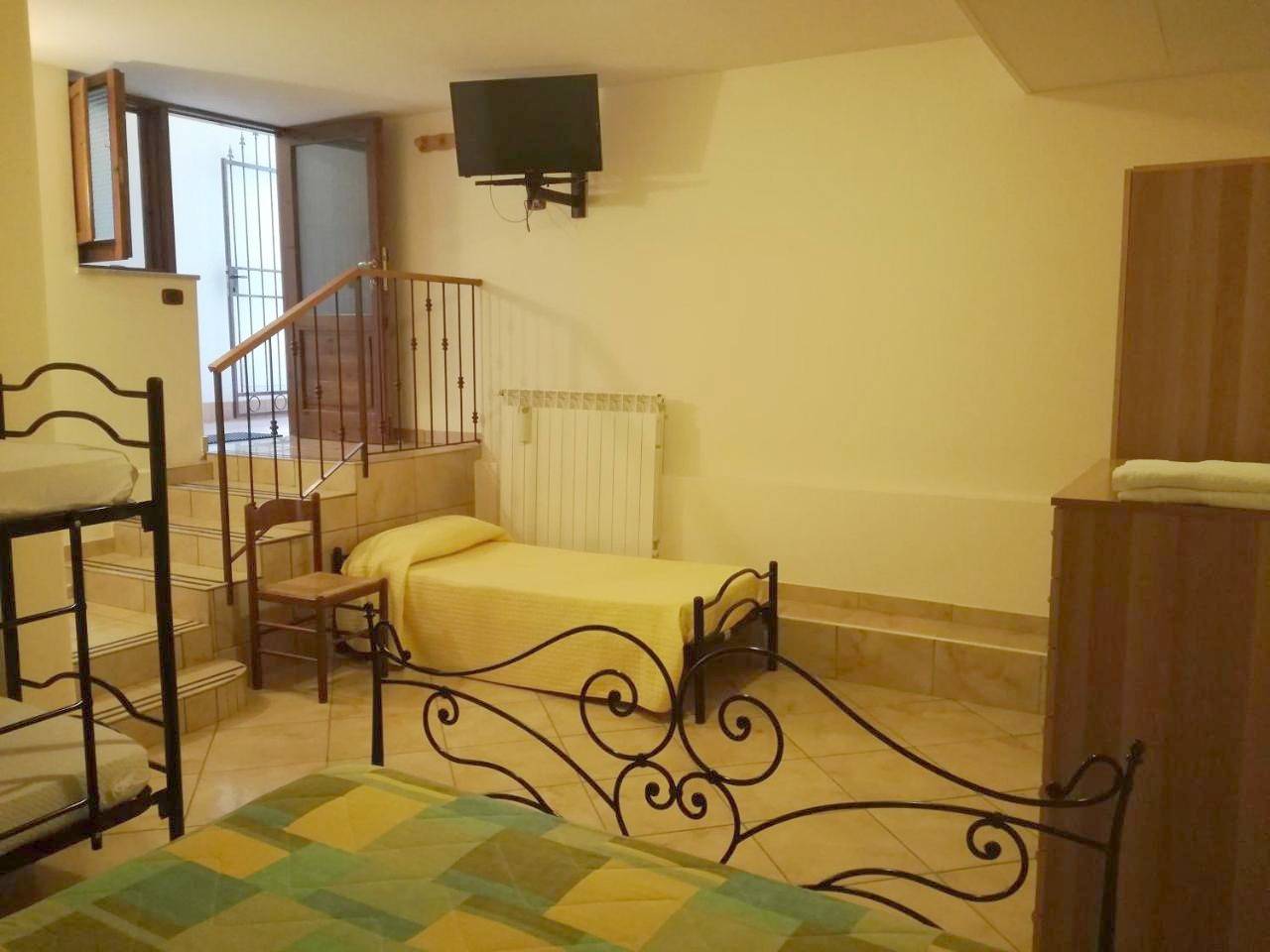 Triple Room with Private Bathroom in Tramonti, Monti Lattari