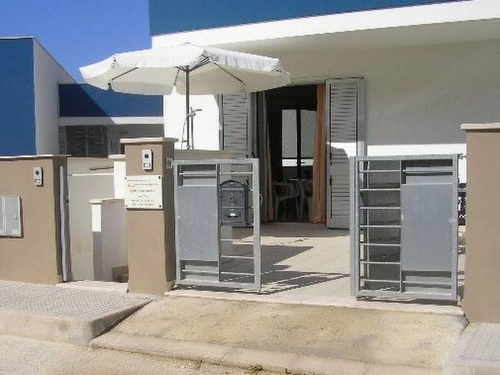 Appartement entier, Komfortable Wohnung in Lido Conchiglie in Sannicola, Golfe de Tarente