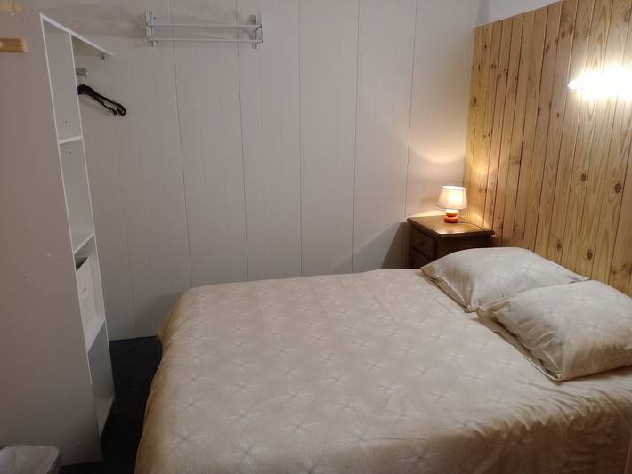 Chambre d’hôte pour 8 personnes, avec jacuzzi dans le Gard