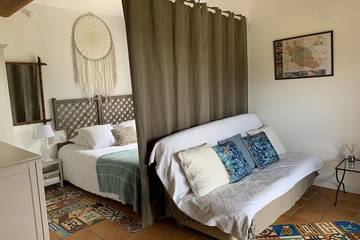 Appartement De Vacances pour 2 Personnes dans Orange, Provence, Photo 2