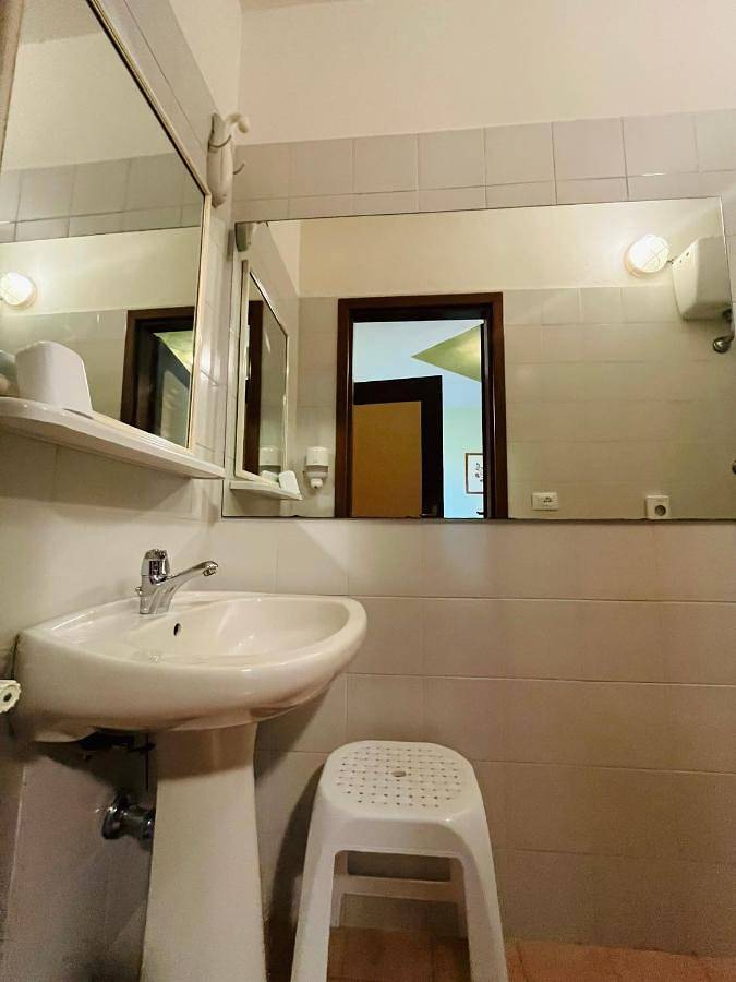 Location de vacances pour 6 personnes, avec vue ainsi que jardin et piscine, animaux acceptés à San Giuliano Terme - 2