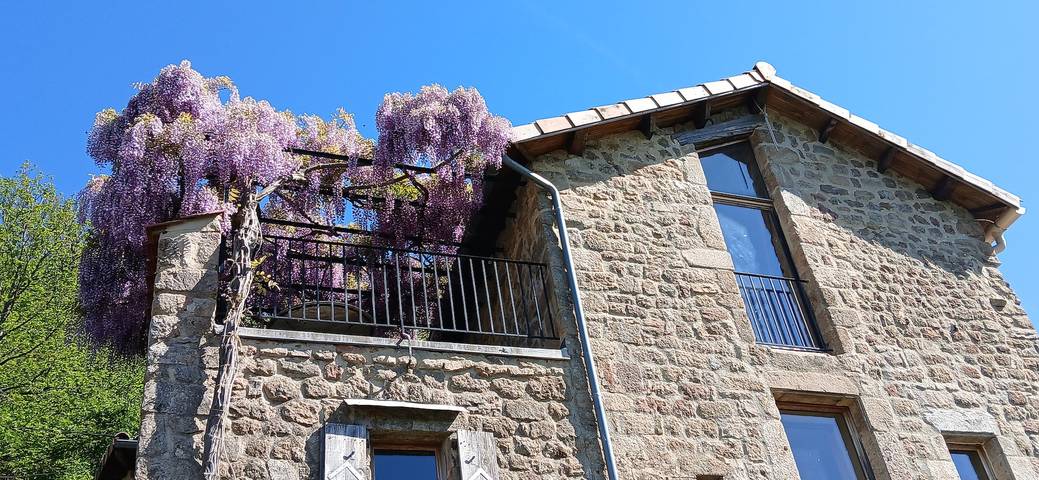 Gîte pour 10 personnes, avec Balcon et Jardin