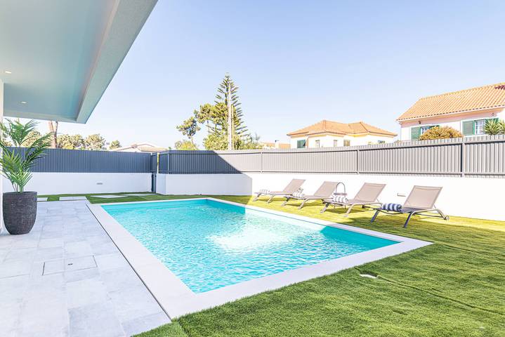 Location de vacances pour 6 personnes, avec jardin et terrasse dans Aroeira - 4