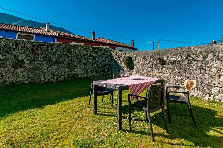 Casa rural para 4 personas, con vistas y jardín en Llanes - 3