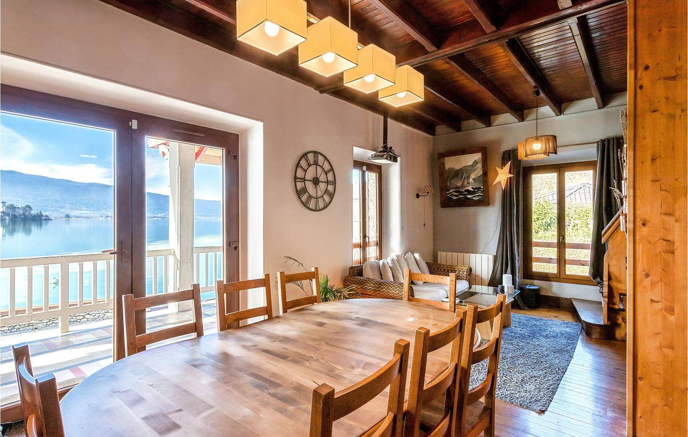 Apartamento de lujo cerca del Lago de Annecy - 170m2, Parking, Terraza, Internet in Talloires-Montmin, Región de Annecy