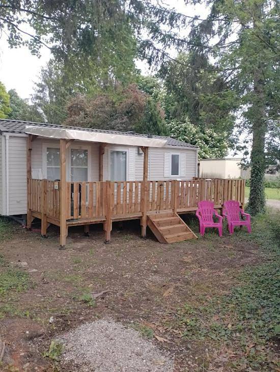 Appartement de vacances pour 4 personnes, avec terrasse et piscine, animaux acceptés
