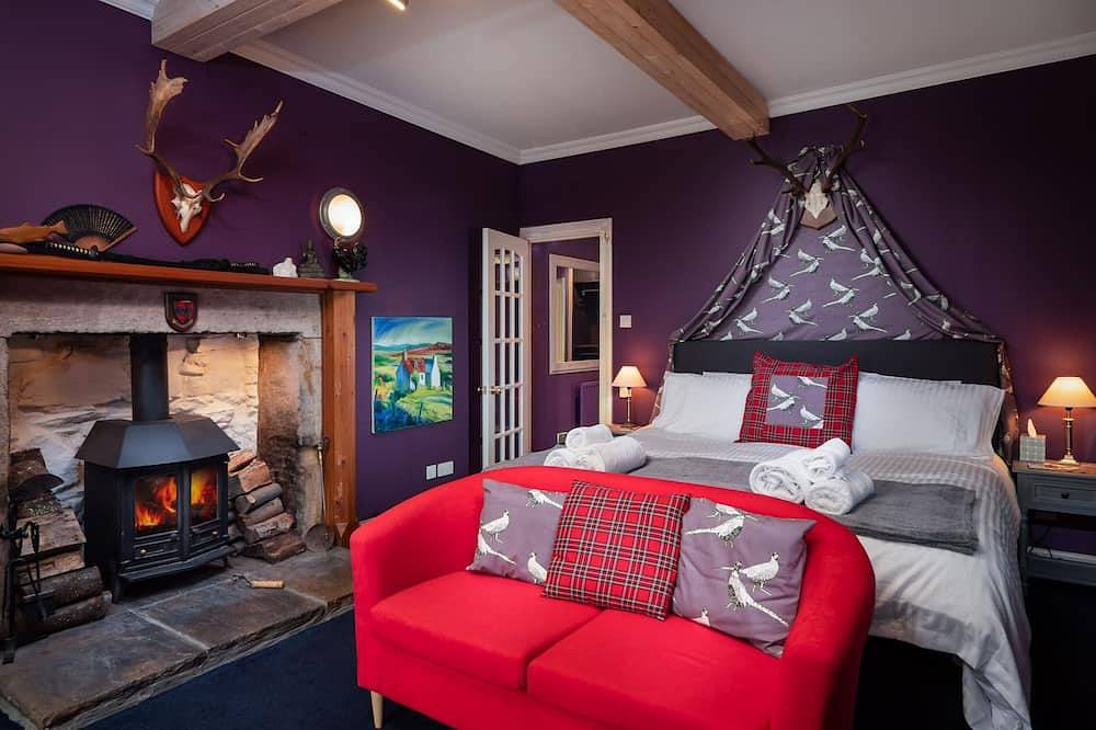 Entire apartment, River House Garden Rooms -  a house that sleeps 2 guests  in 1 bedroom in Aviemore, Highlands