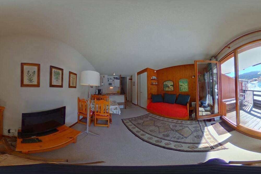 Apartamento entero, Al pie de las pistas de esquí, 5.o piso, vista pistas, tv, 33m², La Tania in La Tania, Courchevel