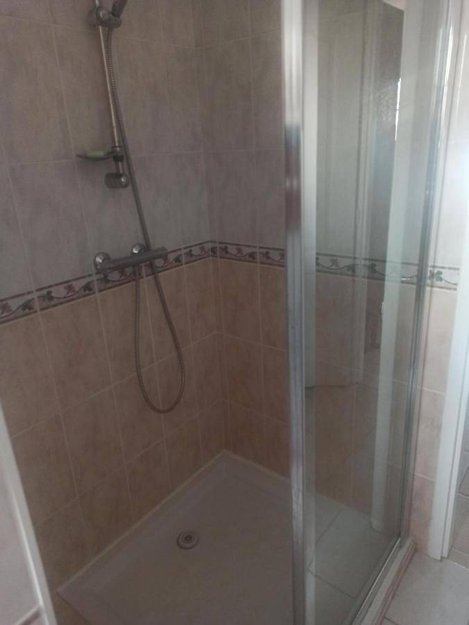 Chambre d’hôte pour 4 personnes, avec Terrasse et Jardin ainsi que Piscine et Vue en Charente-Maritime - 2