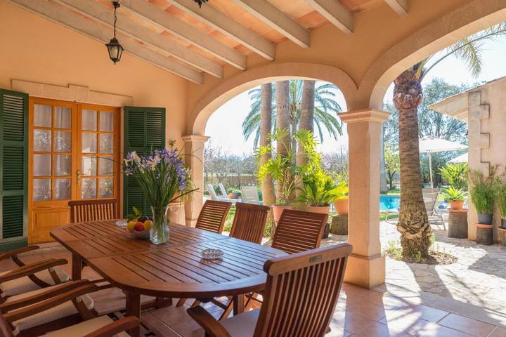 Villa 'Vernissa 10p' com vista para a montanha, Wi-Fi e ar condicionado in Santa Margalida, Majorca (Norte)