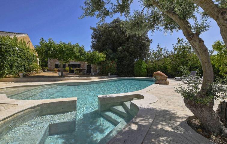Finca mit Whirlpool für 2 Personen, mit Garten und Whirlpool sowie Terrasse auf Mallorca
