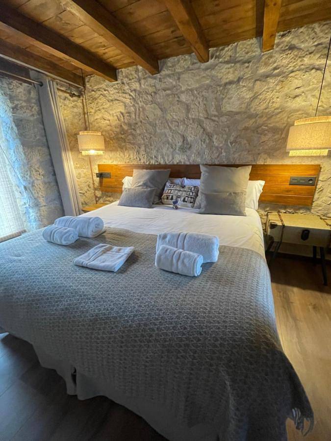 La Casa del Cantero in Pinilla del Valle, Sierra de Guadarrama