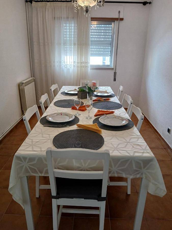 Apartamento para 8 personas, con terraza en Vieira de Leiria