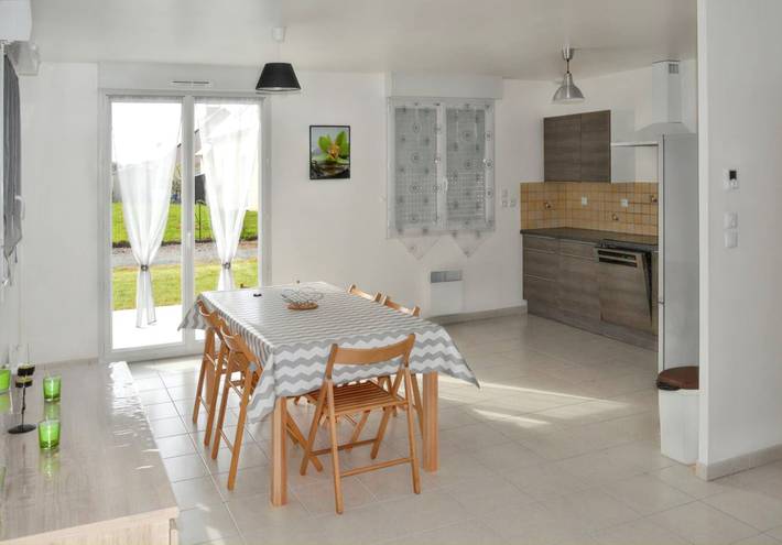 Location de vacances pour 6 personnes, avec terrasse à Saint-Laurent-sur-Mer - 3