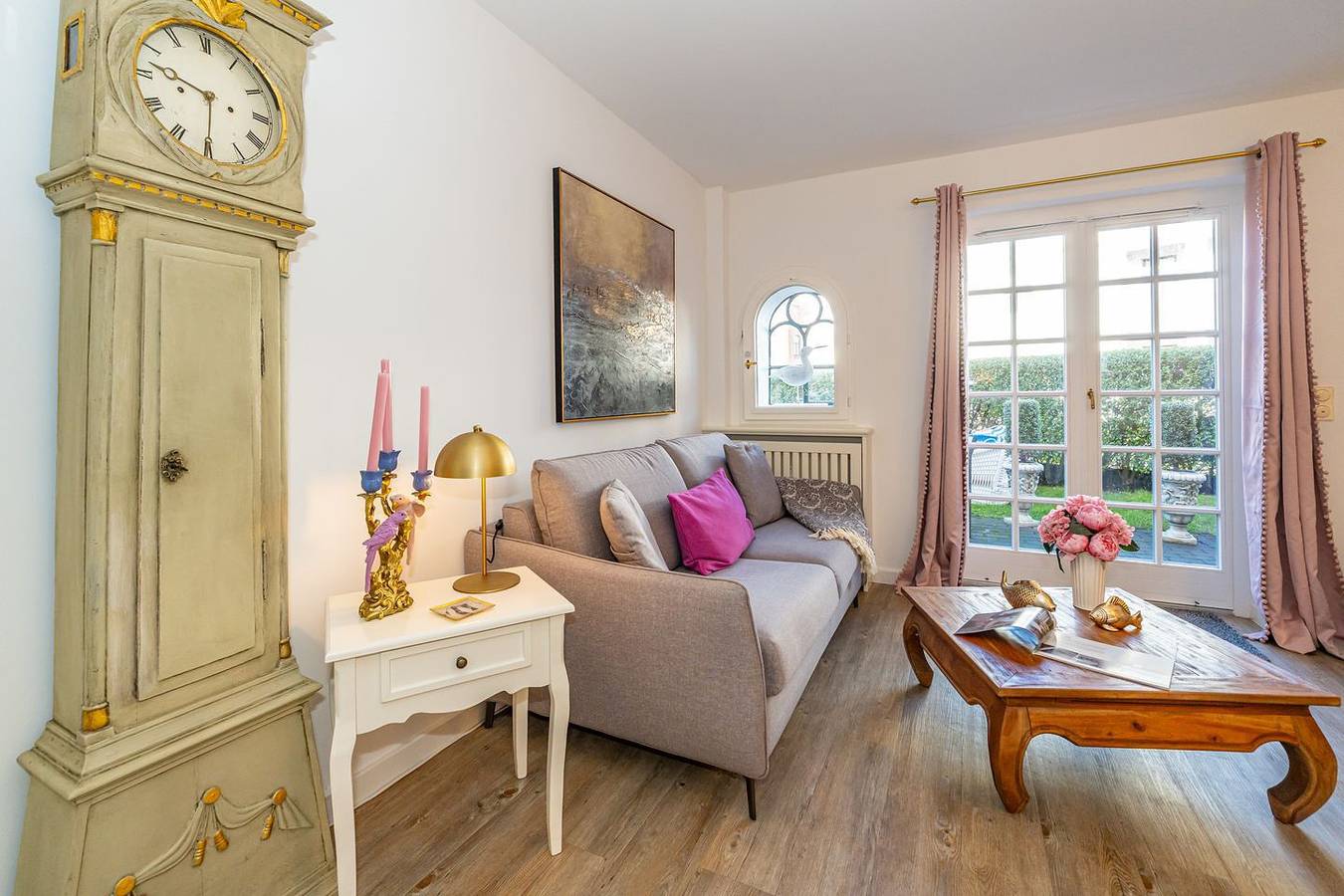 Ganze Wohnung, Ferienwohnung unter Reet für bis zu zwei Personen in Westerland. in Westerland, Sylt (Gemeinde)