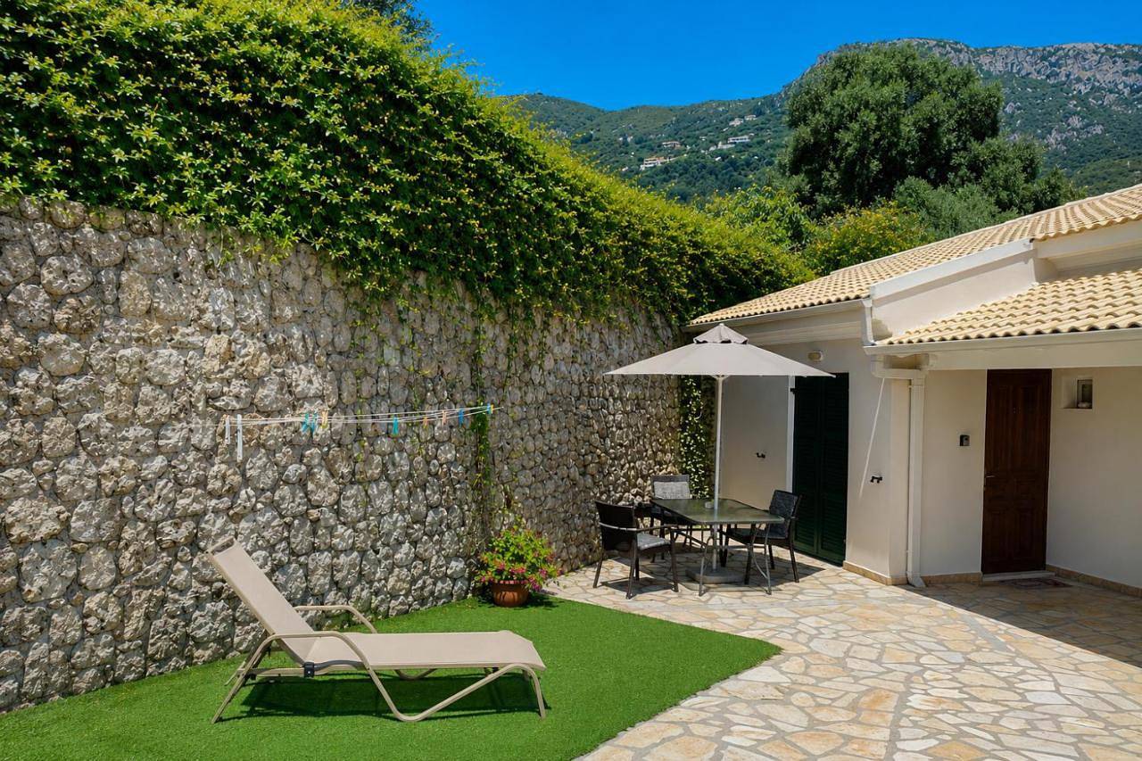 Ολόκληρο το διαμέρισμα, Dolphin Apartments in Παλαιοκαστρίτσα, Κέρκυρα