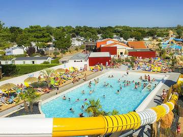 Camping pour 6 personnes, avec bassin pour enfant à Saint-Jean-de-Monts