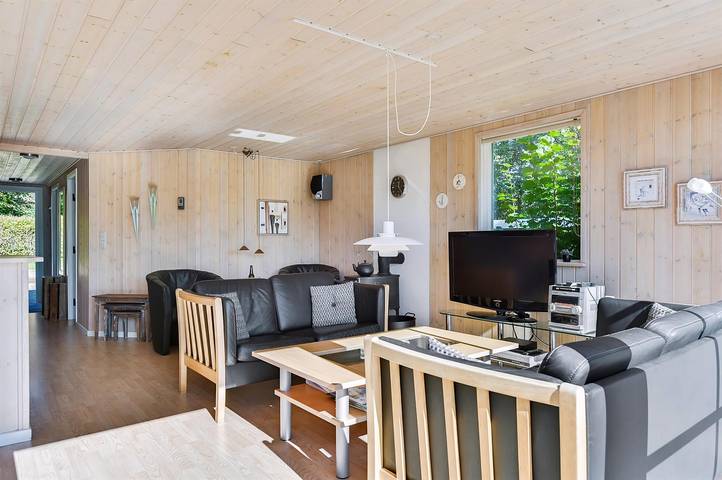 Home in Augustenborg with Wifi in Nørre Kettingskov, Kettingskov