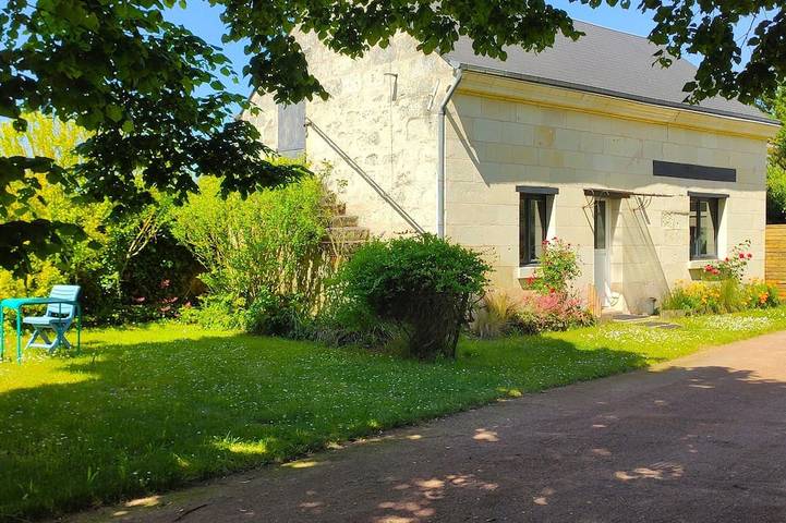Location de vacances pour 3 personnes, avec jardin à Chouzé-sur-Loire