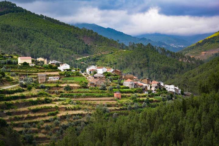 Chalet para 7 pessoas, com vista e terraço, com animais de estimação na Serra da Estrela