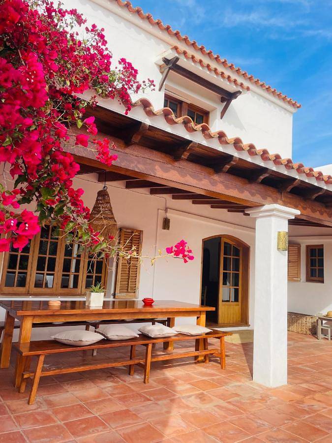 Location de vacances pour 6 personnes, avec jardin ainsi que piscine et terrasse à Santa Gertrudis de Fruitera - 3