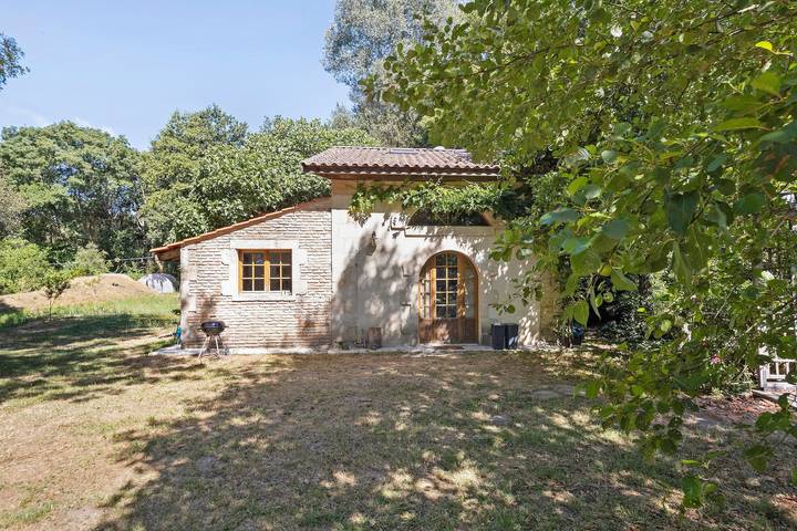 Location de vacances pour 7 personnes, avec Jardin à Lesparre-Médoc