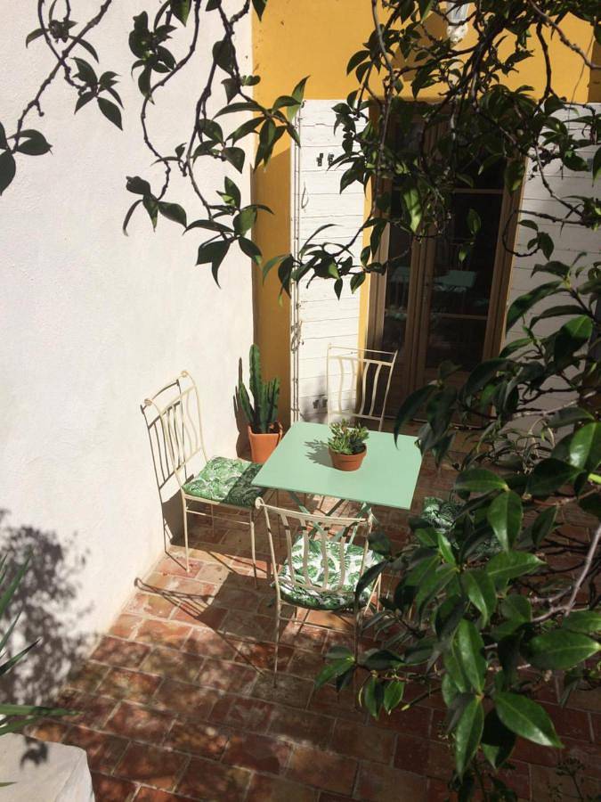 Apartamento de vacaciones para 4 personas, con jardín y piscina - 1